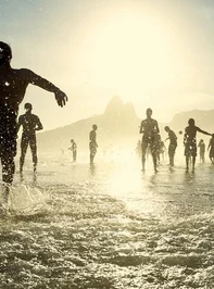 Passeio turístico na praia do Rio de Janeiro