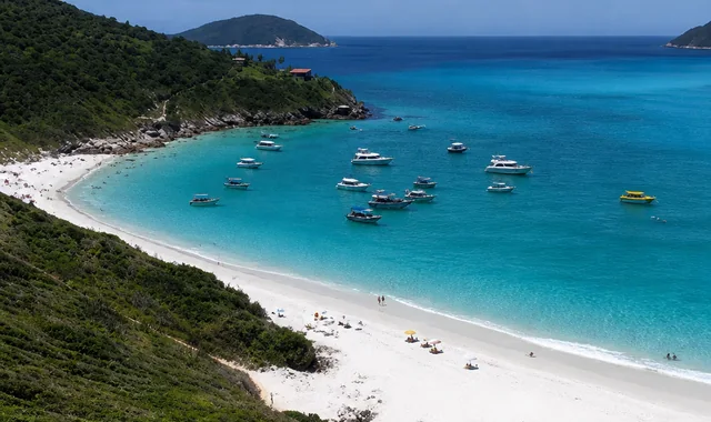 Destino Arraial do Cabo saindo do Rio de Janeiro